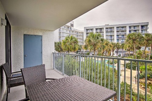 Gulf Shores Getaway with Pool Spa and Beach Access! - image 10