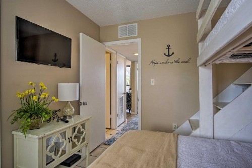 Gulf Shores Getaway with Pool Spa and Beach Access! - image 8