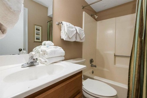 Driftwood Towers by Meyer Vacation Rentals - image 4