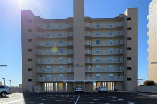 Edgewater West by Meyer Vacation Rentals - image 10