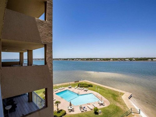 Compass Point by Meyer Vacation Rentals - image 10