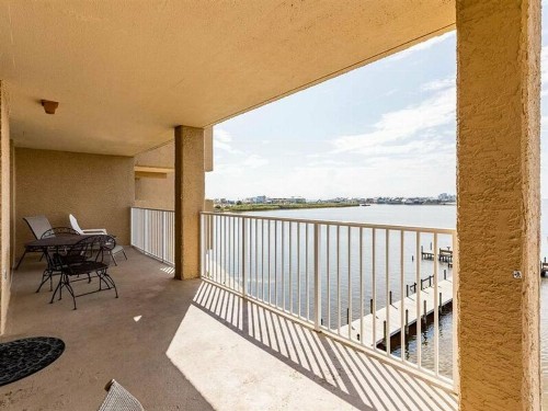 Compass Point by Meyer Vacation Rentals - image 8