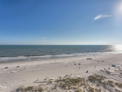 Castaways by Meyer Vacation Rentals - image 8