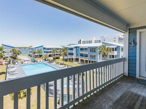 Sea Oats by Meyer Vacation Rentals - image 1