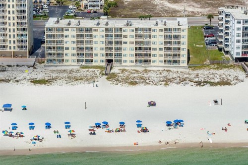 Island Shores Condos by Meyer VR - image 7