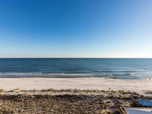 Seacrest by Meyer Vacation Rentals - image 8