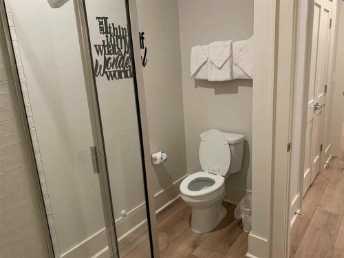 Captain's Landing by Meyer Vacation Rentals - image 12