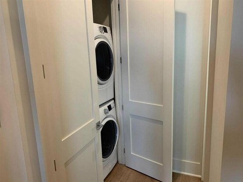 Captain's Landing by Meyer Vacation Rentals - image 6