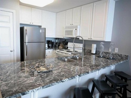 Lighthouse 810 by Meyer Vacation Rentals - image 11