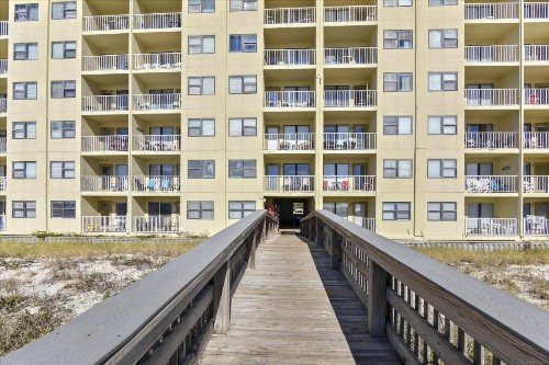 Heart of Gulf Shores Beach Front Condo My Beach Getaways - image 13
