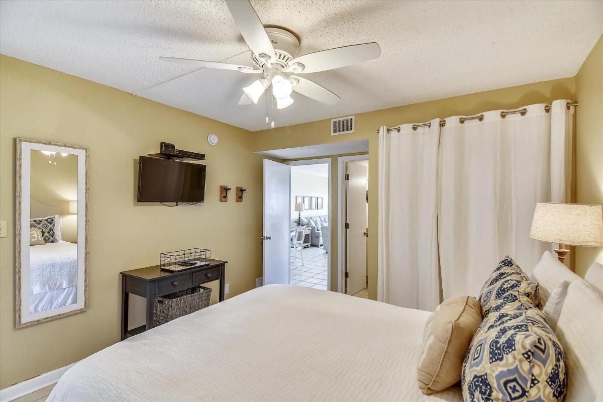 Heart of Gulf Shores Beach Front Condo My Beach Getaways - image 4