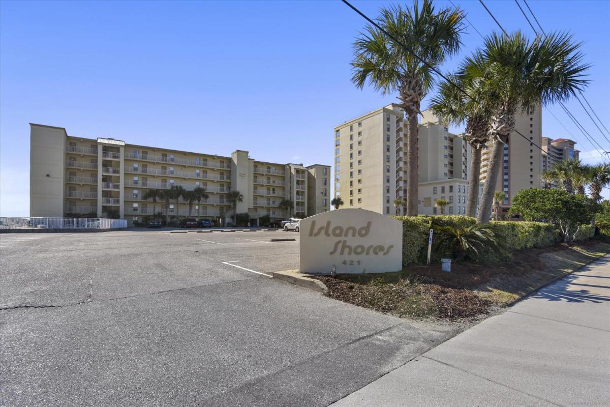 Heart of Gulf Shores Beach Front Condo My Beach Getaways - image 7