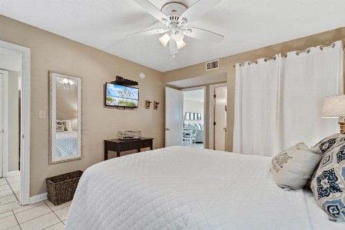 Heart of Gulf Shores Beach Front Condo My Beach Getaways - image 9