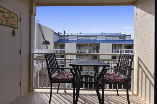 3 Beachfront Pools Beach Side Condo My Beach Getaways - image 9