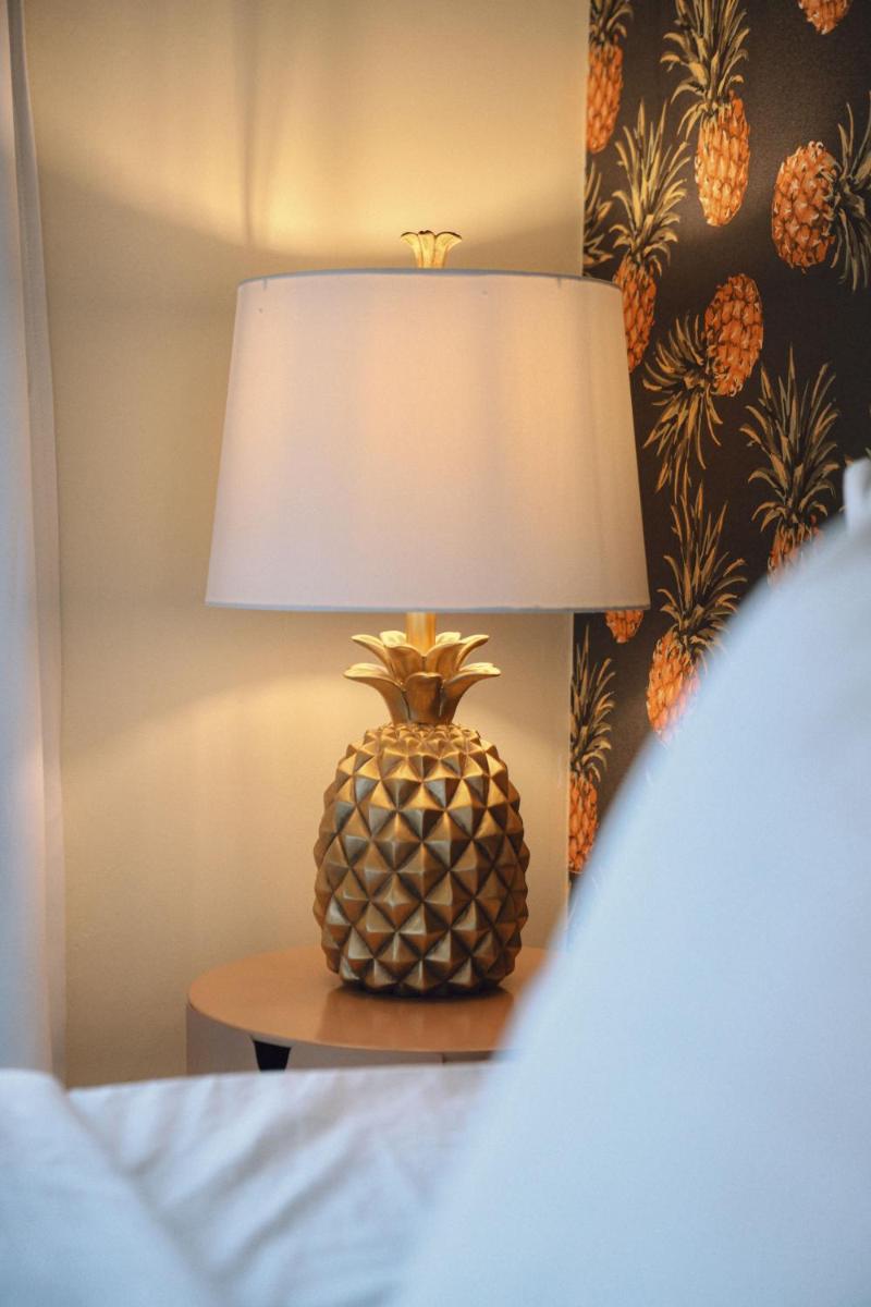 The Historic Peninsula Inn - image 3