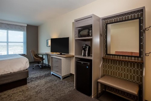 Holiday Inn - Gulfport-Airport an IHG Hotel - image 24
