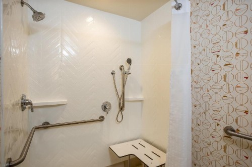 Holiday Inn - Gulfport-Airport an IHG Hotel - image 37