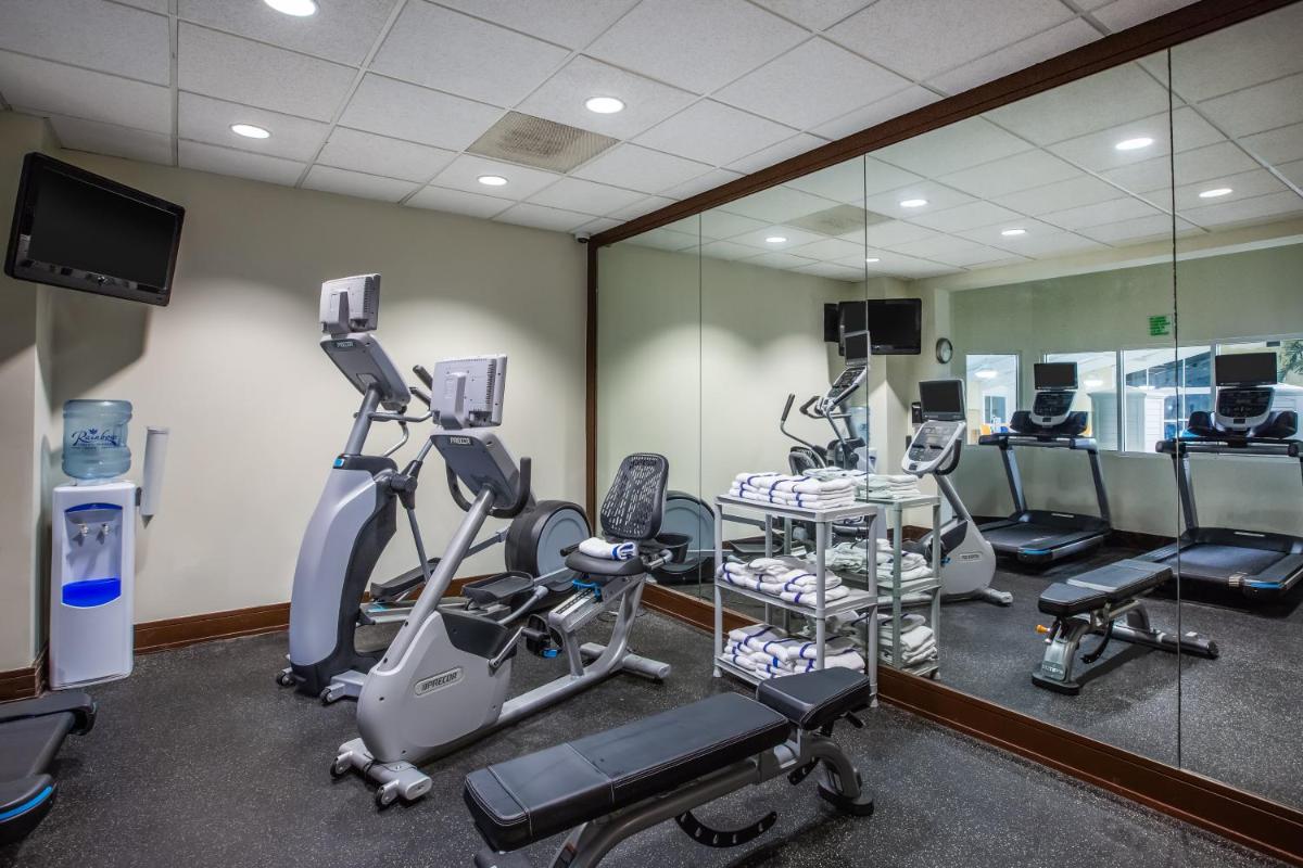 Holiday Inn - Gulfport-Airport an IHG Hotel - image 5