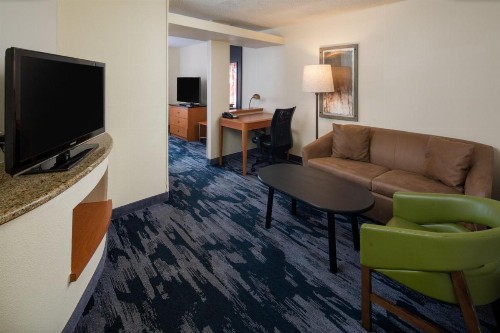 Fairfield Inn and Suites Gulfport / Biloxi - image 15