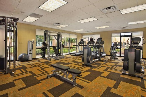 Courtyard by Marriott Gulfport Beachfront - image 21