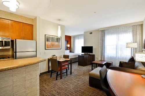 Residence Inn by Marriott Gulfport-Biloxi Airport - image 11