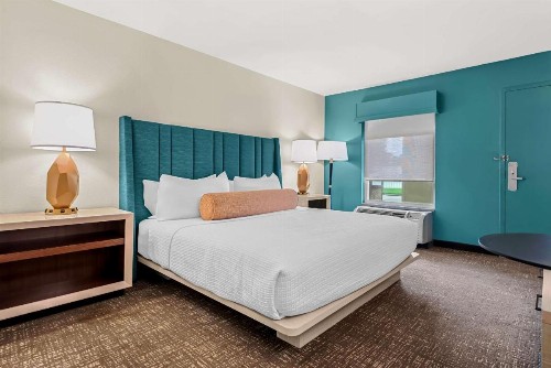 Best Western Seaway Inn - image 15