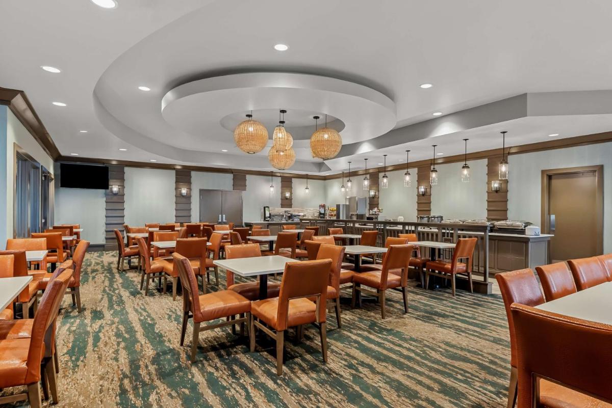 Best Western Seaway Inn - image 4