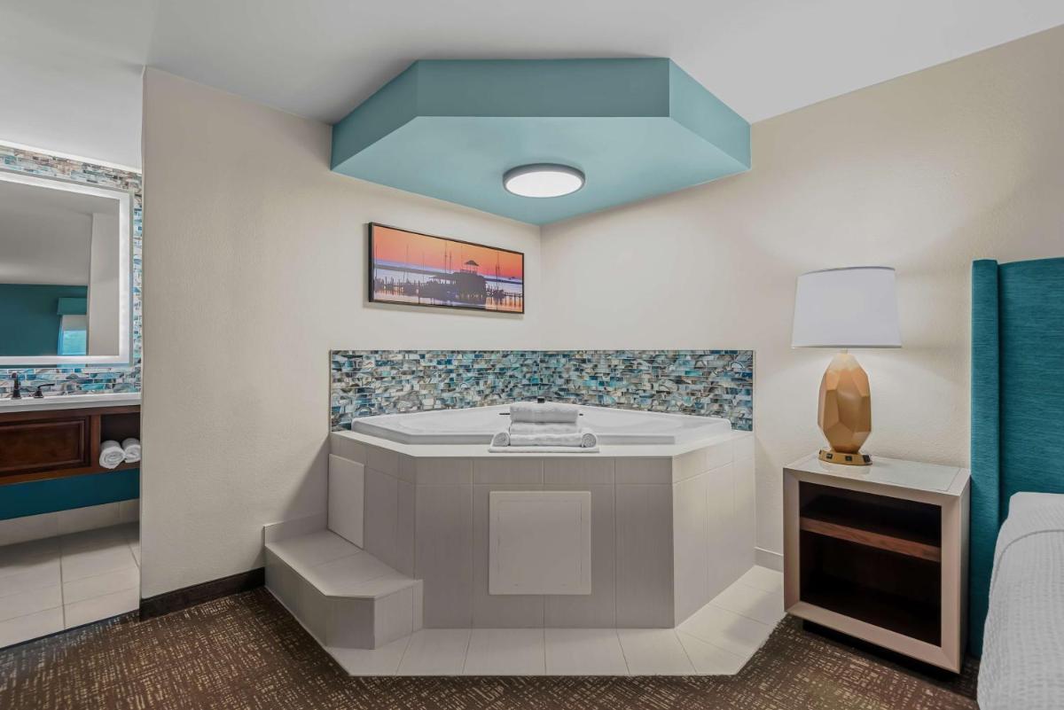 Best Western Seaway Inn - image 7