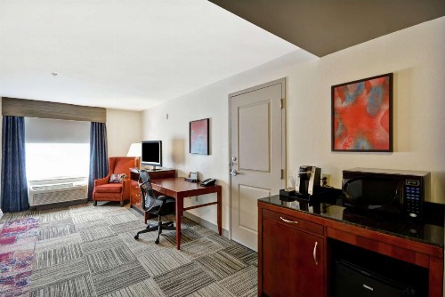 Hilton Garden Inn Gulfport - Biloxi Airport - image 2