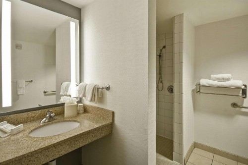 Hilton Garden Inn Gulfport - Biloxi Airport - image 21