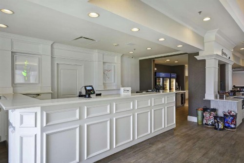 Hilton Garden Inn Gulfport - Biloxi Airport - image 4