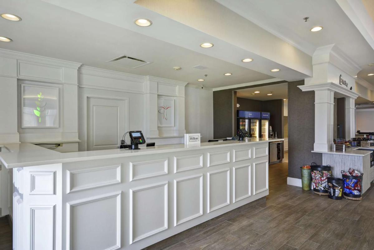 Hilton Garden Inn Gulfport - Biloxi Airport - image 4