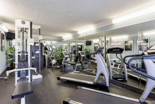 Quality Inn Gulfport I-10 - image 21