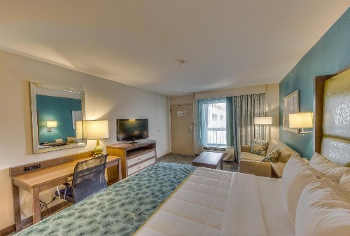 Quality Inn Gulfport I-10 - image 23