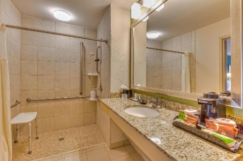 Quality Inn Gulfport I-10 - image 26