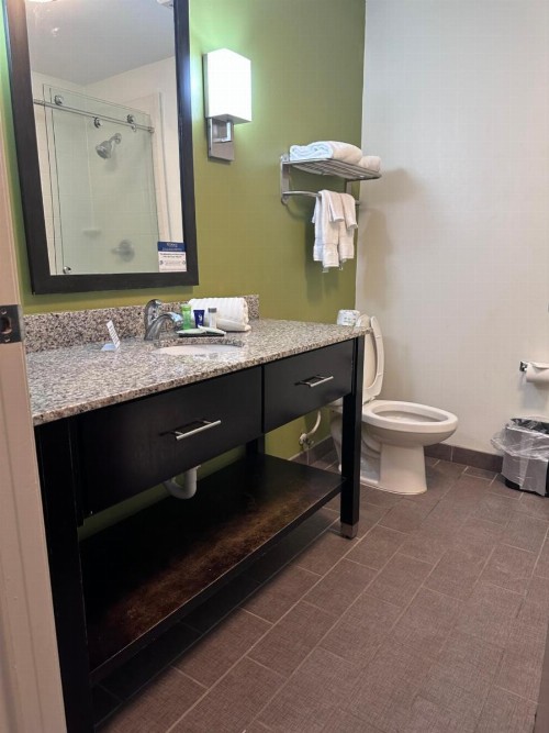 Sleep Inn & Suites Gulfport - image 15