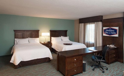Hampton Inn & Suites Gulfport - image 12
