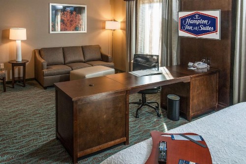 Hampton Inn & Suites Gulfport - image 28