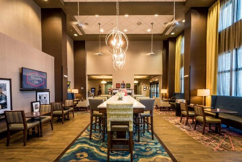Hampton Inn & Suites Gulfport - image 34