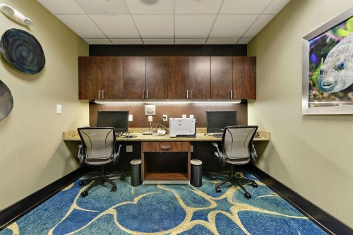 Hampton Inn & Suites Gulfport - image 40