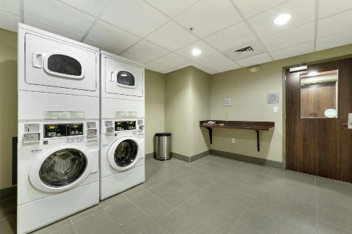 Hampton Inn & Suites Gulfport - image 42