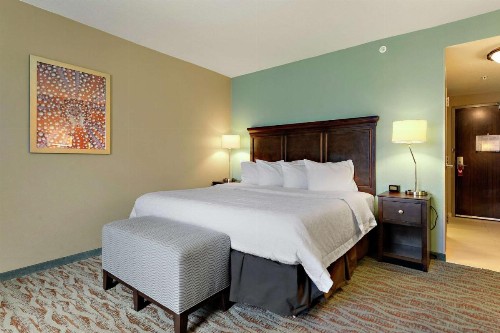 Hampton Inn & Suites Gulfport - image 47