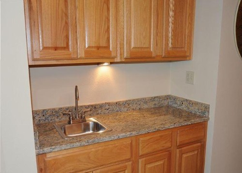 Legacy2-0803 Deluxe Condo - image 3