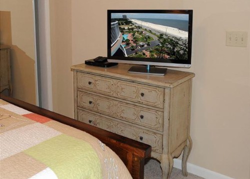 Legacy2-0803 Deluxe Condo - image 7