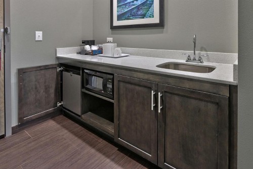 Hampton Inn & Suites Guthrie OK - image 24