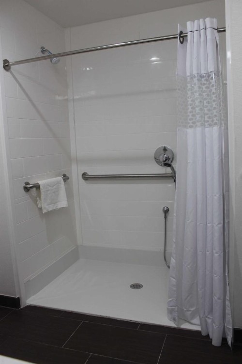 Hampton Inn & Suites Guthrie OK - image 40