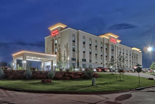 Hampton Inn & Suites Guthrie OK - image 7