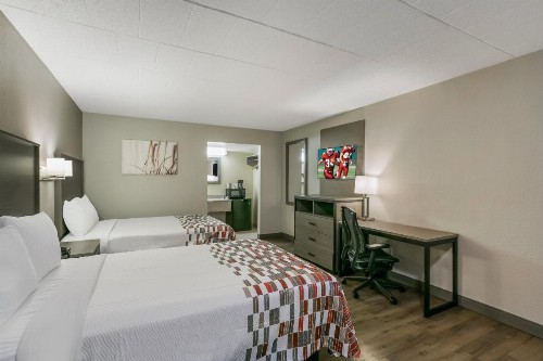 Days Inn by Wyndham Baltimore West Security Blvd. - image 21