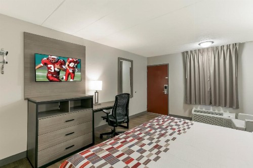 Days Inn by Wyndham Baltimore West Security Blvd. - image 33