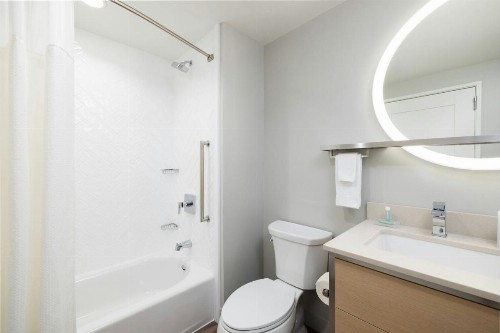 Rodeway Inn Hadley – Amherst - image 13